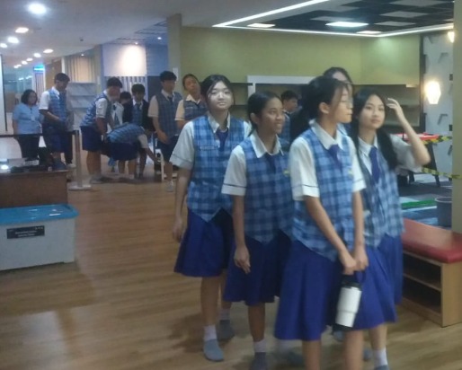 Kunjungan Literasi Siswa SMP Penabur